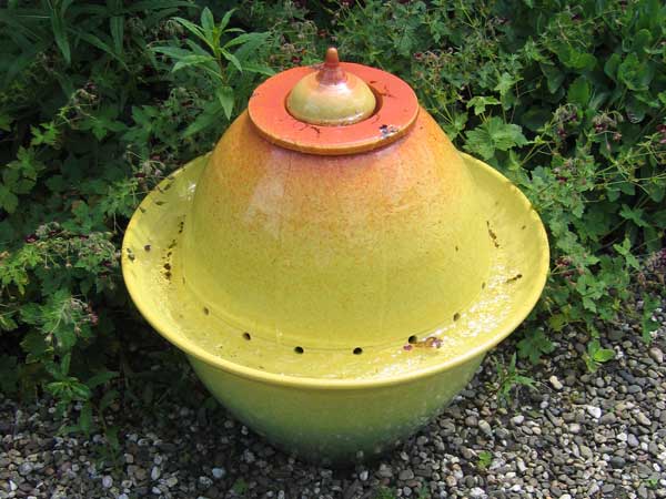 beelden aan de Vecht in de beeldentuin rondom het koetshuis van May en Joop Hobijn in Maarssen