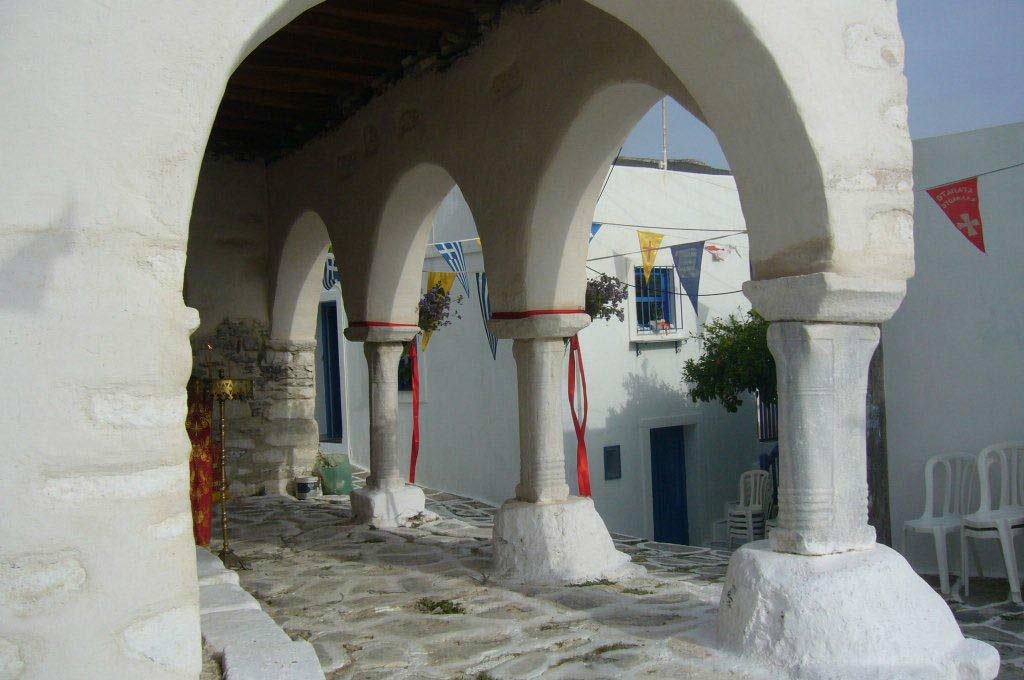 WORKSHOPS - Schilder- en teken cursussen op Paros, Griekenland. Een KUNST eiland.